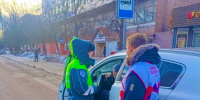 Сотрудники Госавтоинспекции м.о. Истра напомнили водителям о безопасном проезде пешеходных переходов - Газета Истра сегодня