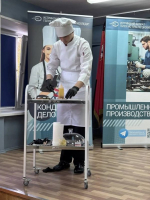 Более 200 абитуриентов приняли участие в Дне открытых дверей в формате «Студенты — абитуриентам»